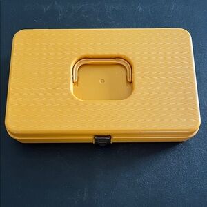 Vintage Yellow Thread/Bobbin Carrying Case